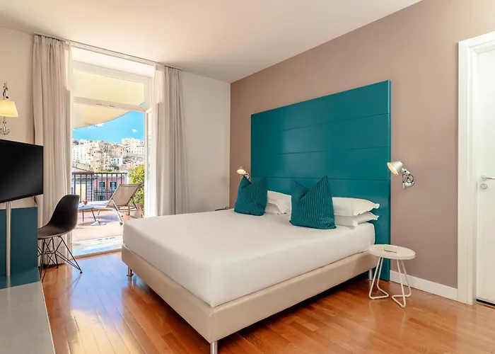 Hotel Piazza Bellini&Apartments